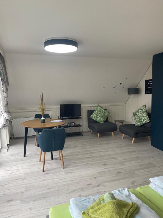 Apartment Haus Seefalke - 250 M Zum *
